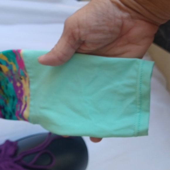 Reef Swim Pullover, purple & green, sz L - Picture 4 of 9